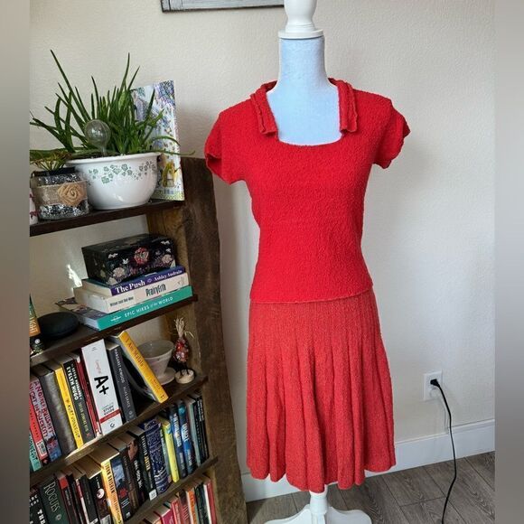 VINTAGE 60s Two Piece Handmade Red Skirt and Top - Picture 1 of 12